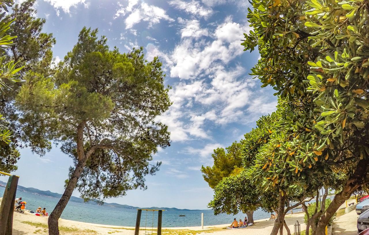 Beachfront Hula Hula Apartment Zadar
