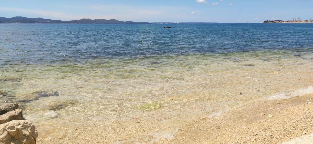 Beachfront Hula Hula Apartment Zadar